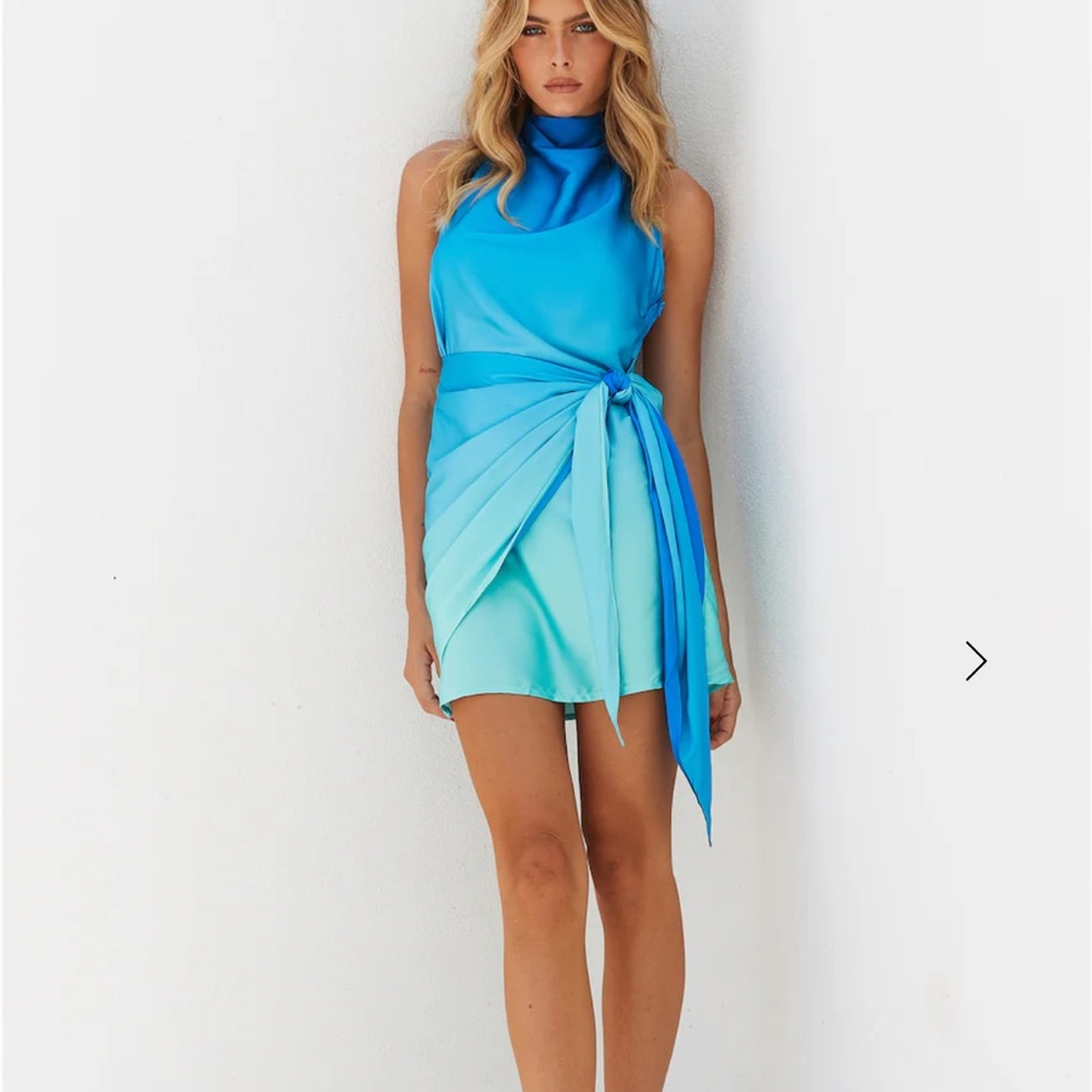 Hello Molly Blue Ombre Midi Dress